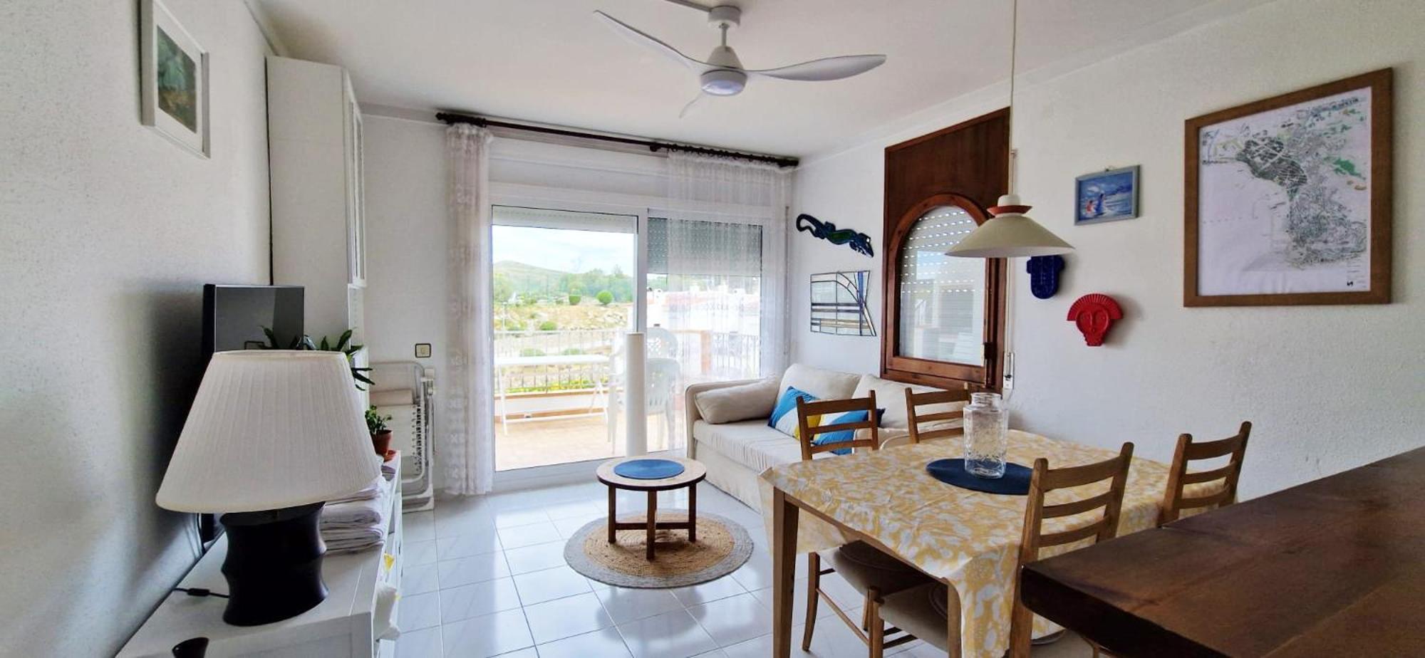 Le Silence Apartment *